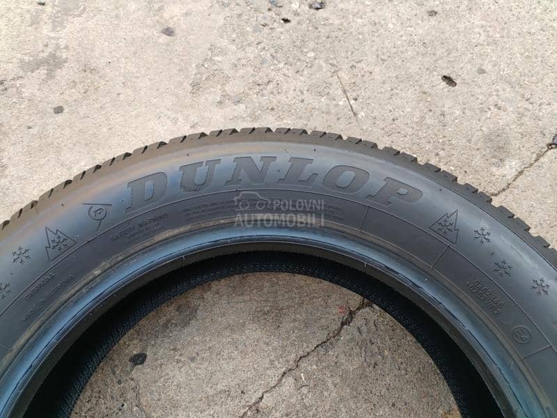 Dunlop 175/65 R15 Zimska