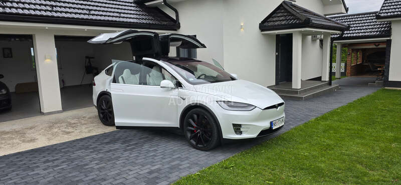 Tesla Model X P100D Ludicrous Plus