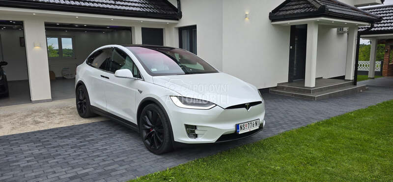 Tesla Model X P100D Ludicrous Plus