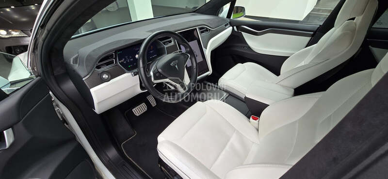 Tesla Model X P100D Ludicrous Plus