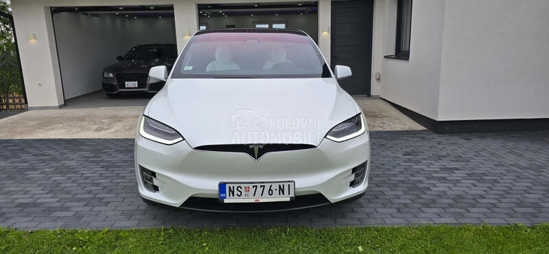 Tesla Model X P100D Ludicrous Plus