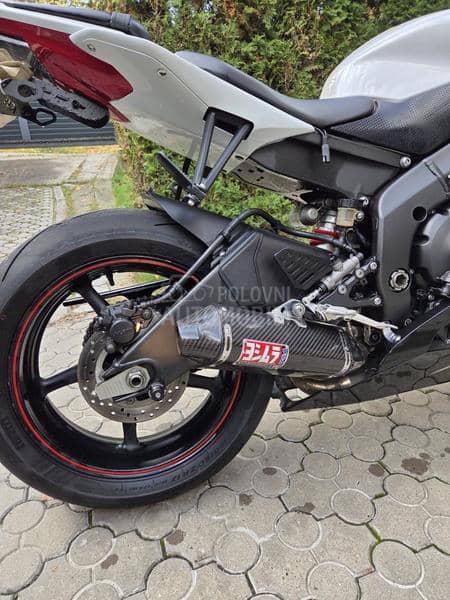 Yamaha r6