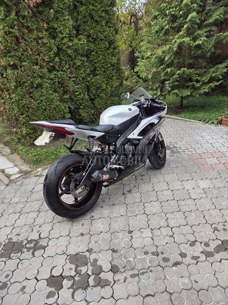 Yamaha r6