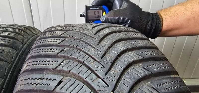 Hankook 205/55 R16 Zimska