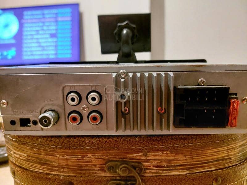 Auto muzika marke SaL