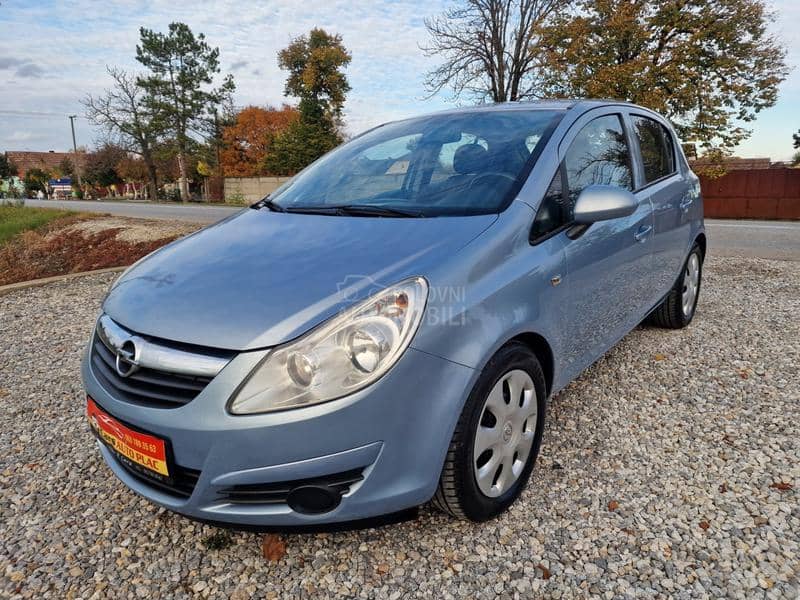 Opel Corsa D 1.2 B.E.N.Z.I.N