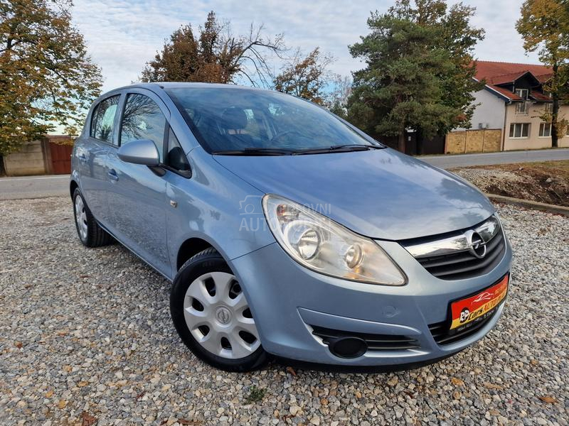Opel Corsa D 1.2 B.E.N.Z.I.N