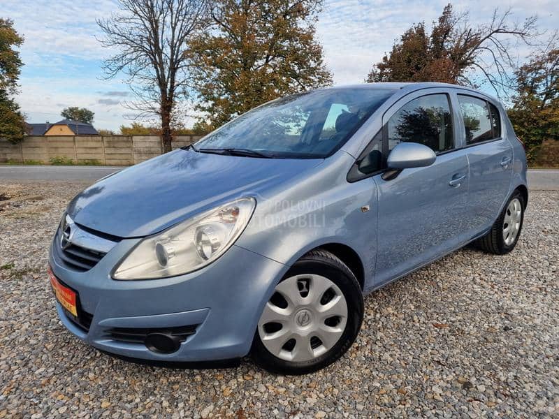 Opel Corsa D 1.2 B.E.N.Z.I.N