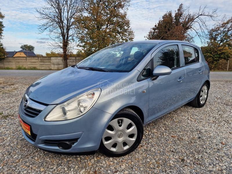 Opel Corsa D 1.2 B.E.N.Z.I.N