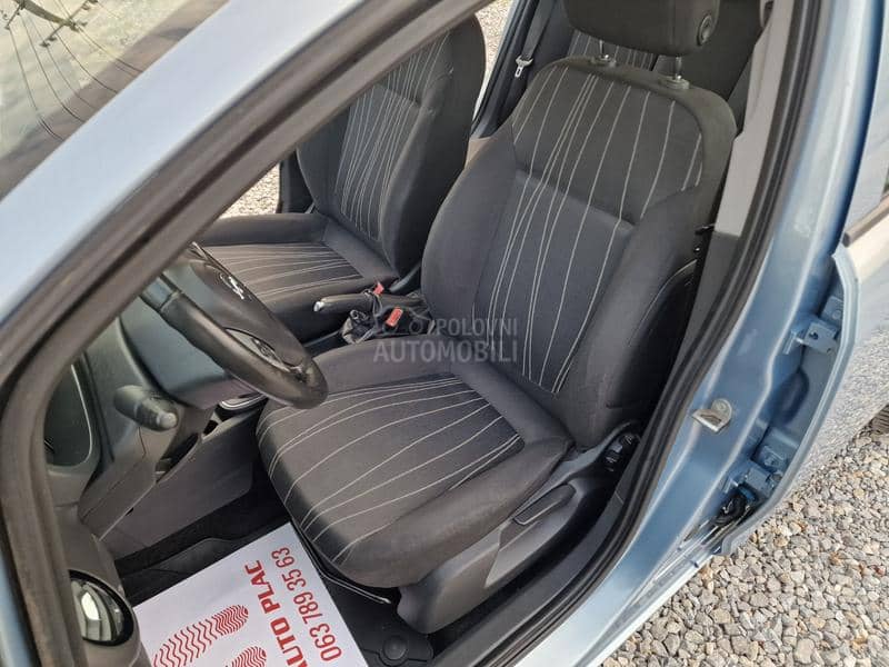 Opel Corsa D 1.2 B.E.N.Z.I.N