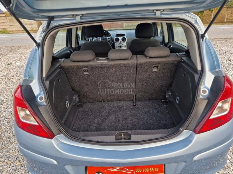 Opel Corsa D 1.2 B.E.N.Z.I.N