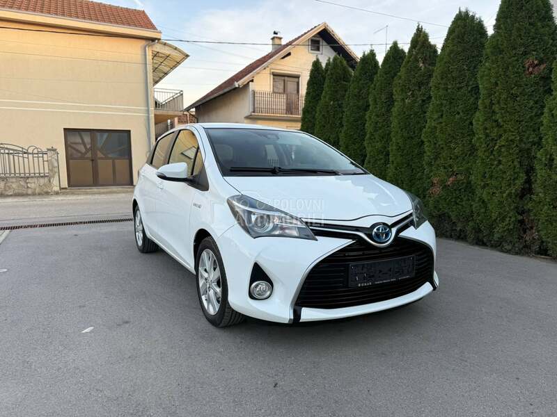 Toyota Yaris 1.5 B.E.N.Z/H.Y.B.R