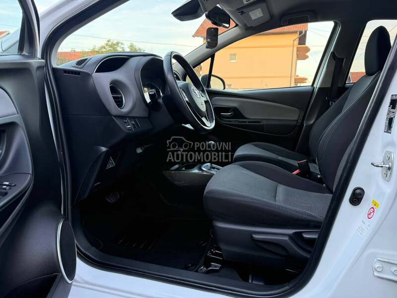 Toyota Yaris 1.5 B.E.N.Z/H.Y.B.R