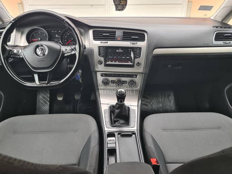 Volkswagen Golf 7 1.6tdi V.L.A.S.N.I.K Volkswagen Golf 7 1.6tdi V.L.A.S.N.I.K