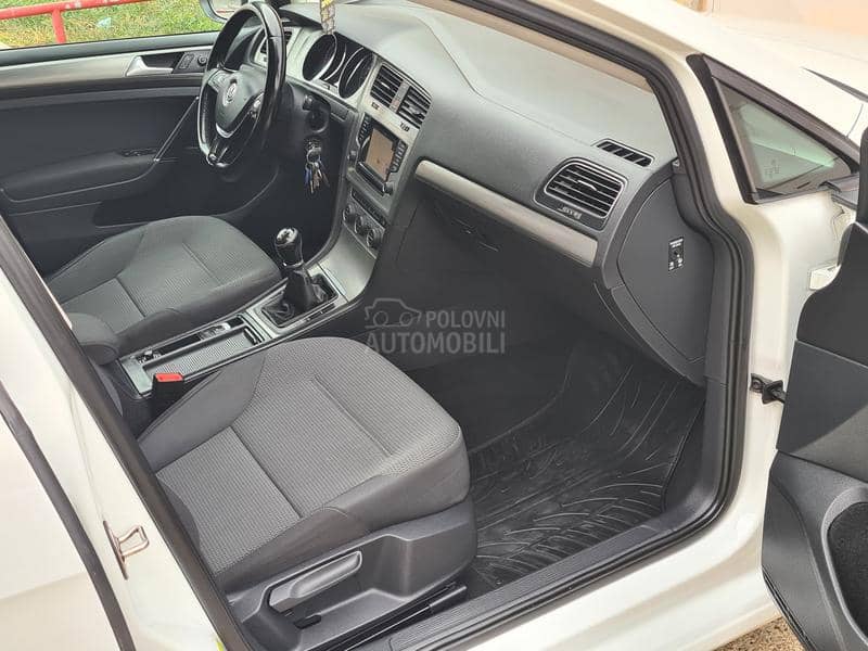 Volkswagen Golf 7 1.6tdi V.L.A.S.N.I.K Volkswagen Golf 7 1.6tdi V.L.A.S.N.I.K