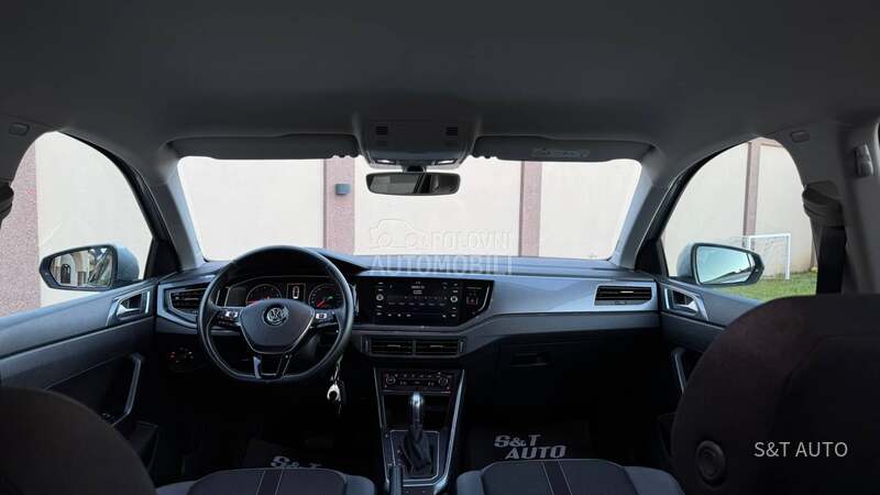 Volkswagen Polo 1.0TSI/DSG/LED/F.U.L