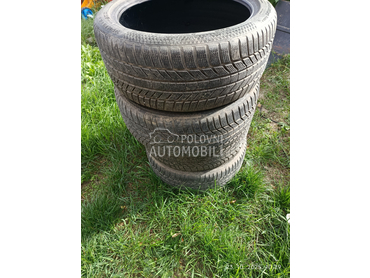 Continental 245/40 R19 Zimska