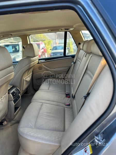 BMW X5 AUT/4x4/NOV