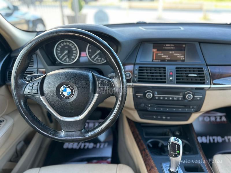 BMW X5 AUT/4x4/NOV