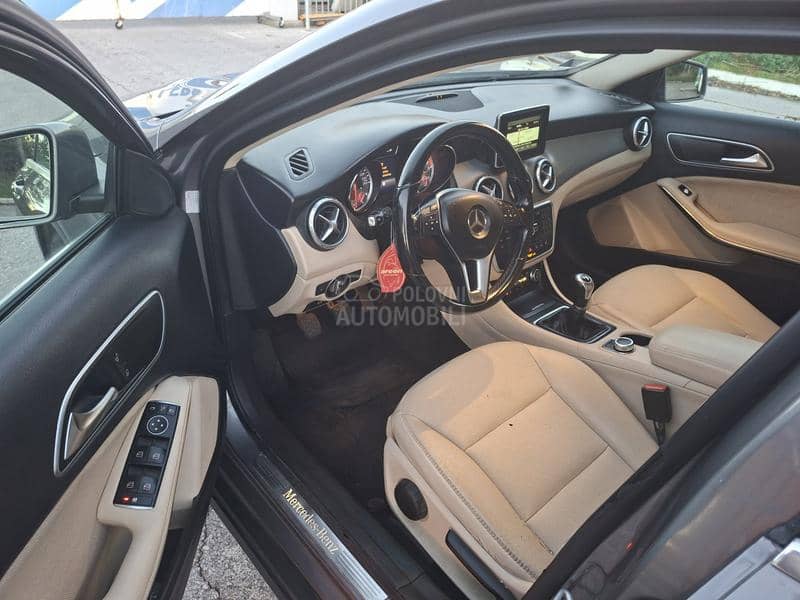 Mercedes Benz GLA 200 200cdi