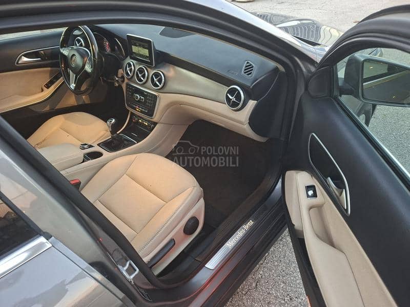 Mercedes Benz GLA 200 200cdi