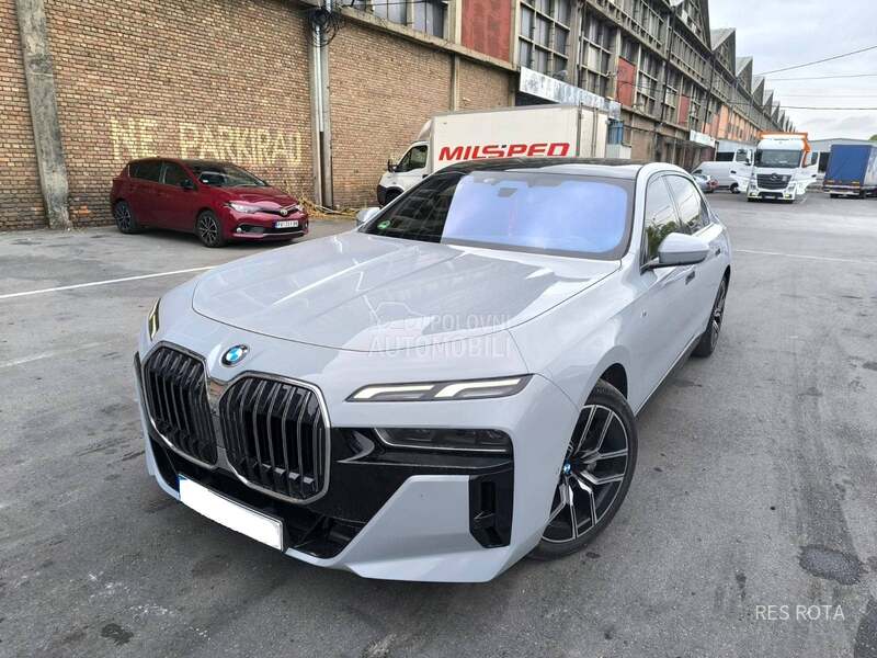 BMW 740 