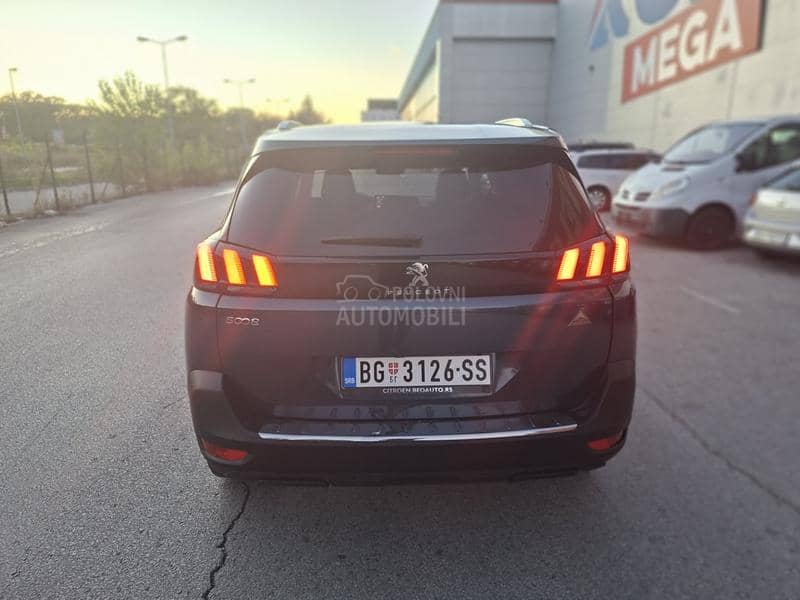 Peugeot 5008 alure