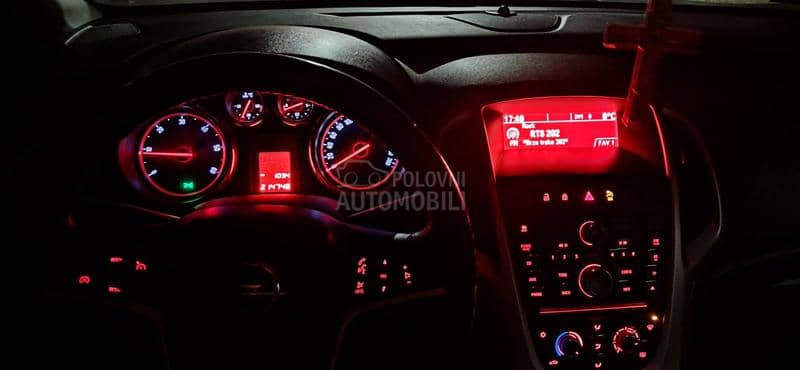 Opel Astra J 1.7.CDTI