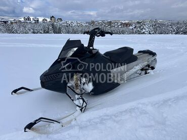 Bombardier Summit 800R