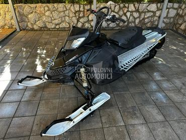 Bombardier Summit 800R