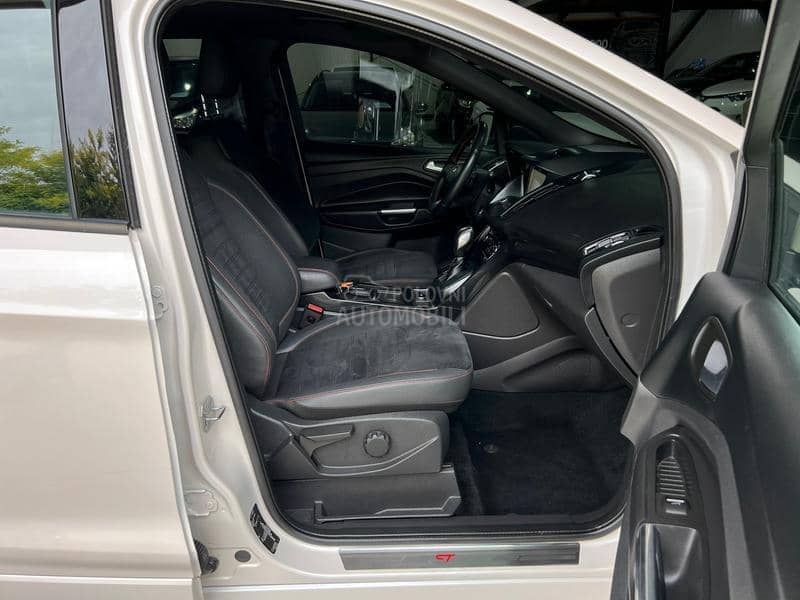 Ford Kuga ST line 4x4