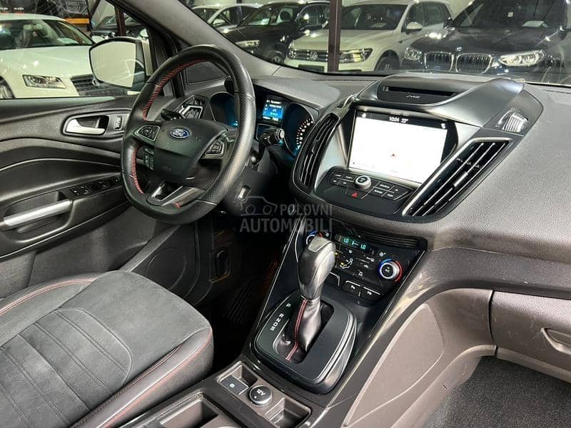 Ford Kuga ST line 4x4