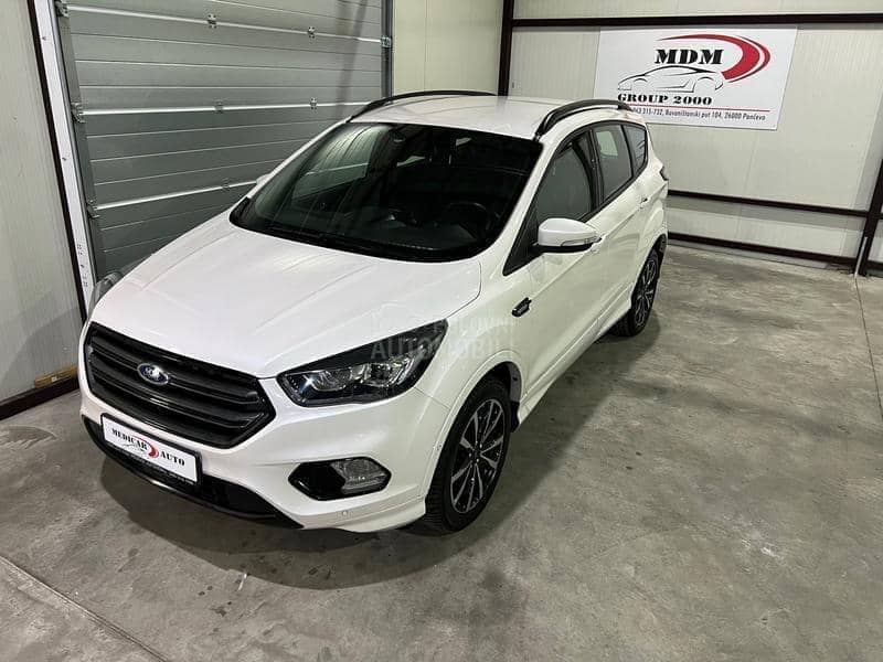 Ford Kuga ST line 4x4