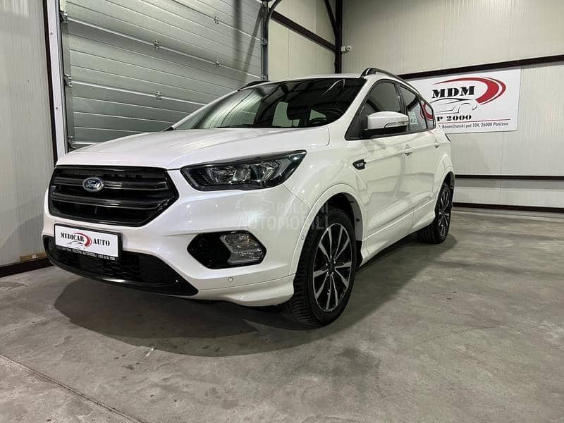Ford Kuga ST line 4x4