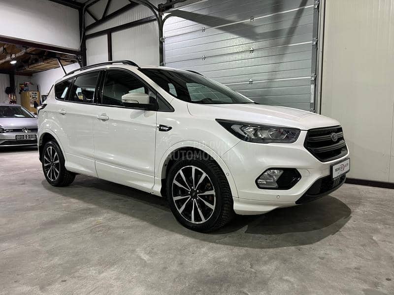 Ford Kuga ST line 4x4