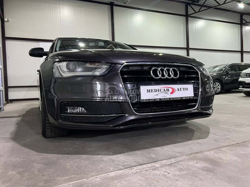 Audi A4 S line