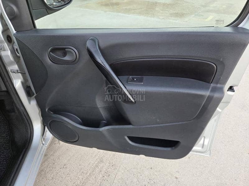 Renault Kangoo TOP STANJE Renault Kangoo TOP STANJE