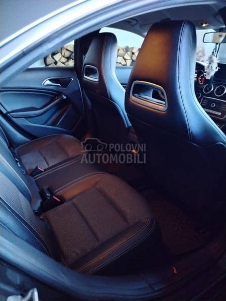 Mercedes Benz CLA 180 