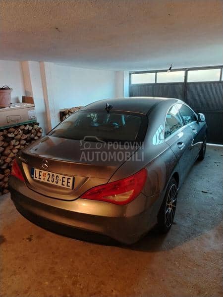 Mercedes Benz CLA 180 