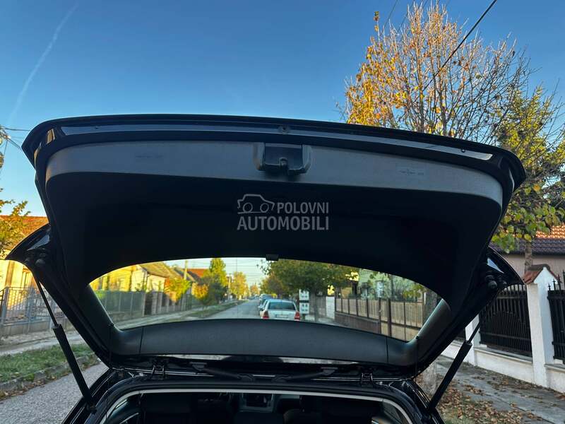 Volkswagen Golf 7 1.6 TDI TRENDLINE Volkswagen Golf 7 1.6 TDI TRENDLINE