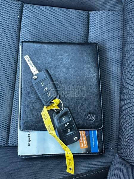 Volkswagen Golf 7 1.6 TDI TRENDLINE Volkswagen Golf 7 1.6 TDI TRENDLINE