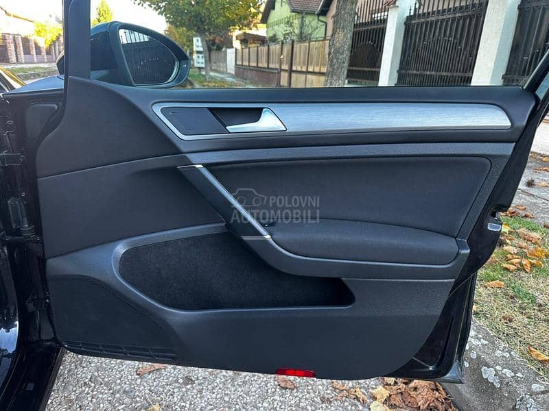 Volkswagen Golf 7 1.6 TDI TRENDLINE Volkswagen Golf 7 1.6 TDI TRENDLINE