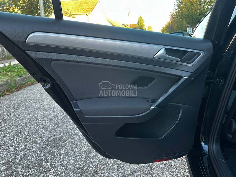 Volkswagen Golf 7 1.6 TDI TRENDLINE Volkswagen Golf 7 1.6 TDI TRENDLINE