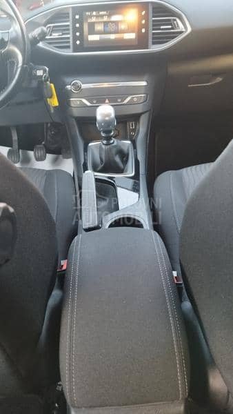 Peugeot 308 1.6 hdi