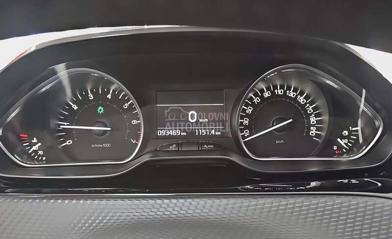 Peugeot 2008 PANO/ODLI.ČAN