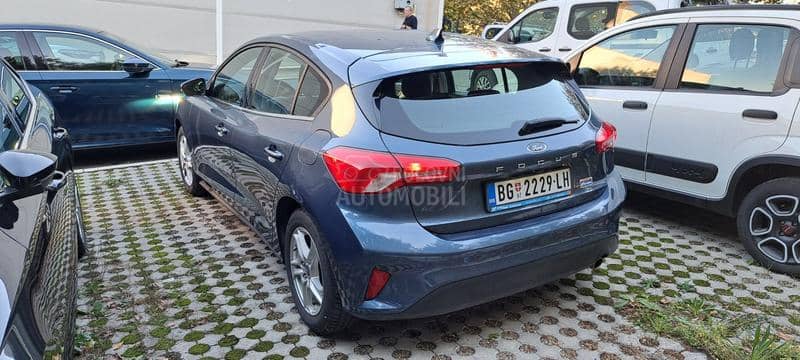 Ford Focus CONNECT 1.0 ECOBOOST