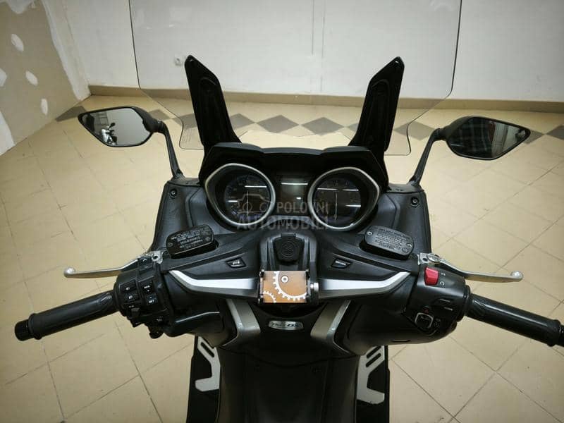 Yamaha TMAX 530 DX