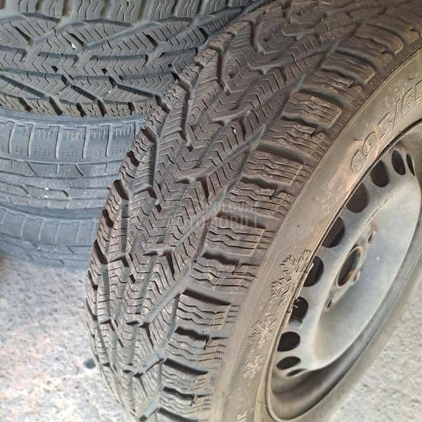 Tigar 195/65 R15 Zimska