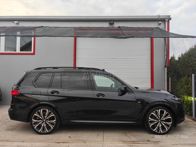 BMW X7 40xd/M PRO/SKY/360