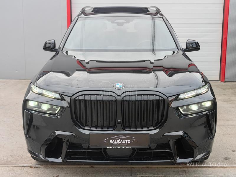 BMW X7 40xd/M PRO/SKY/360
